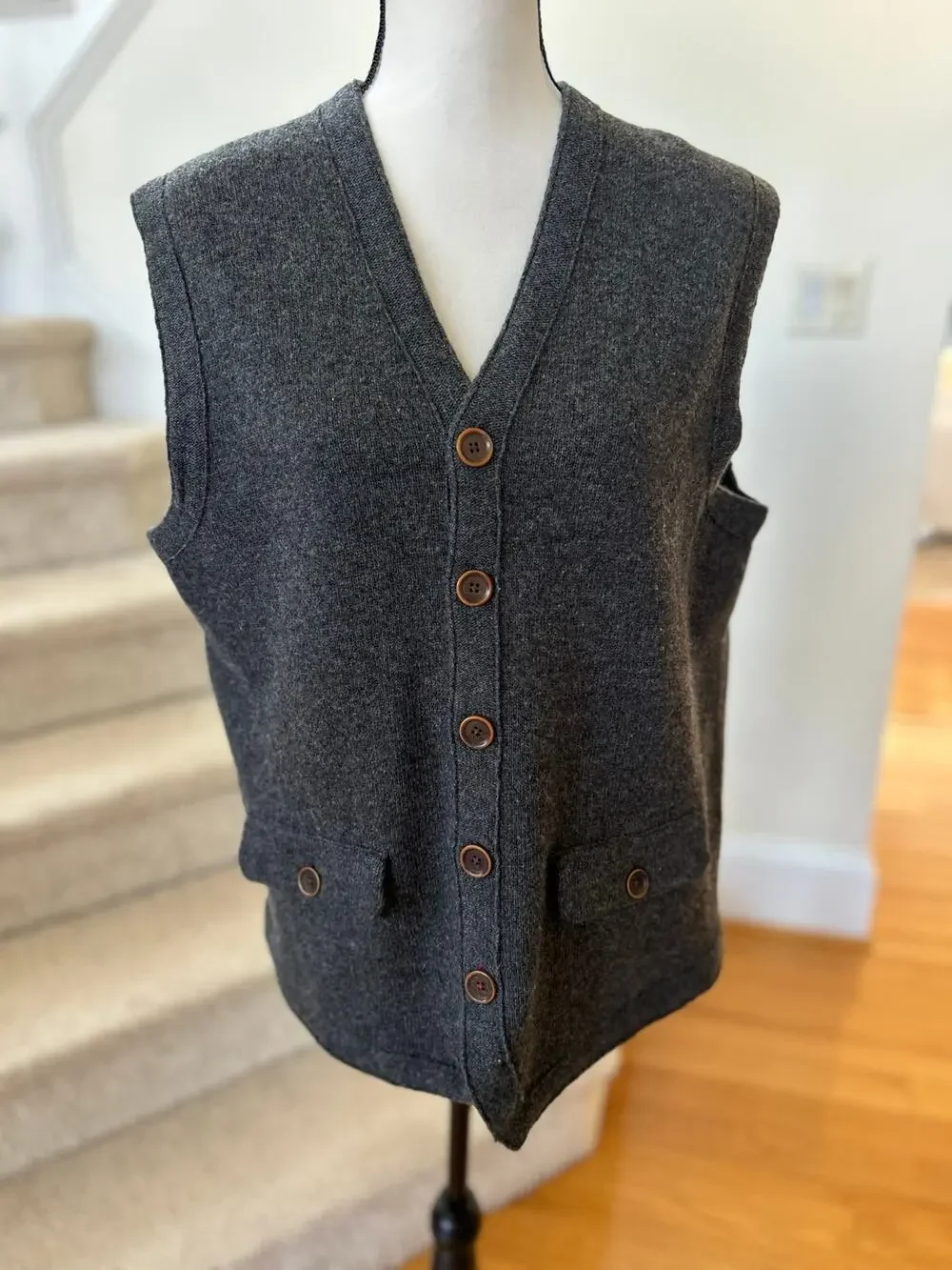 Banana Republic Merino Wool Grey Sweater Vest Academia Preppy